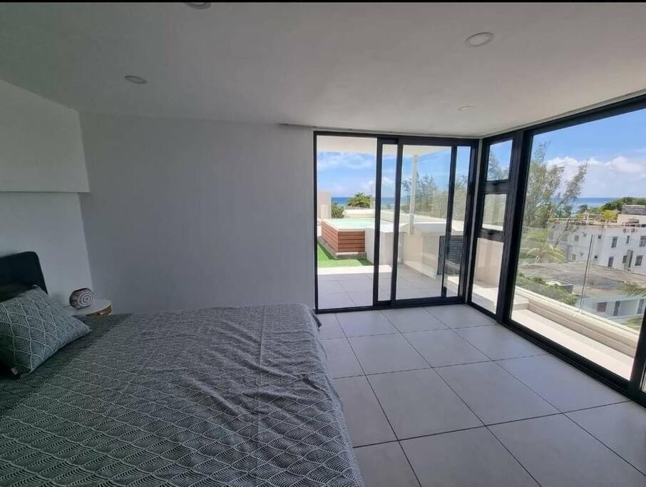 Penthouse Vue Sur Mer 200M2 Pereybere Beach Dış mekan fotoğraf